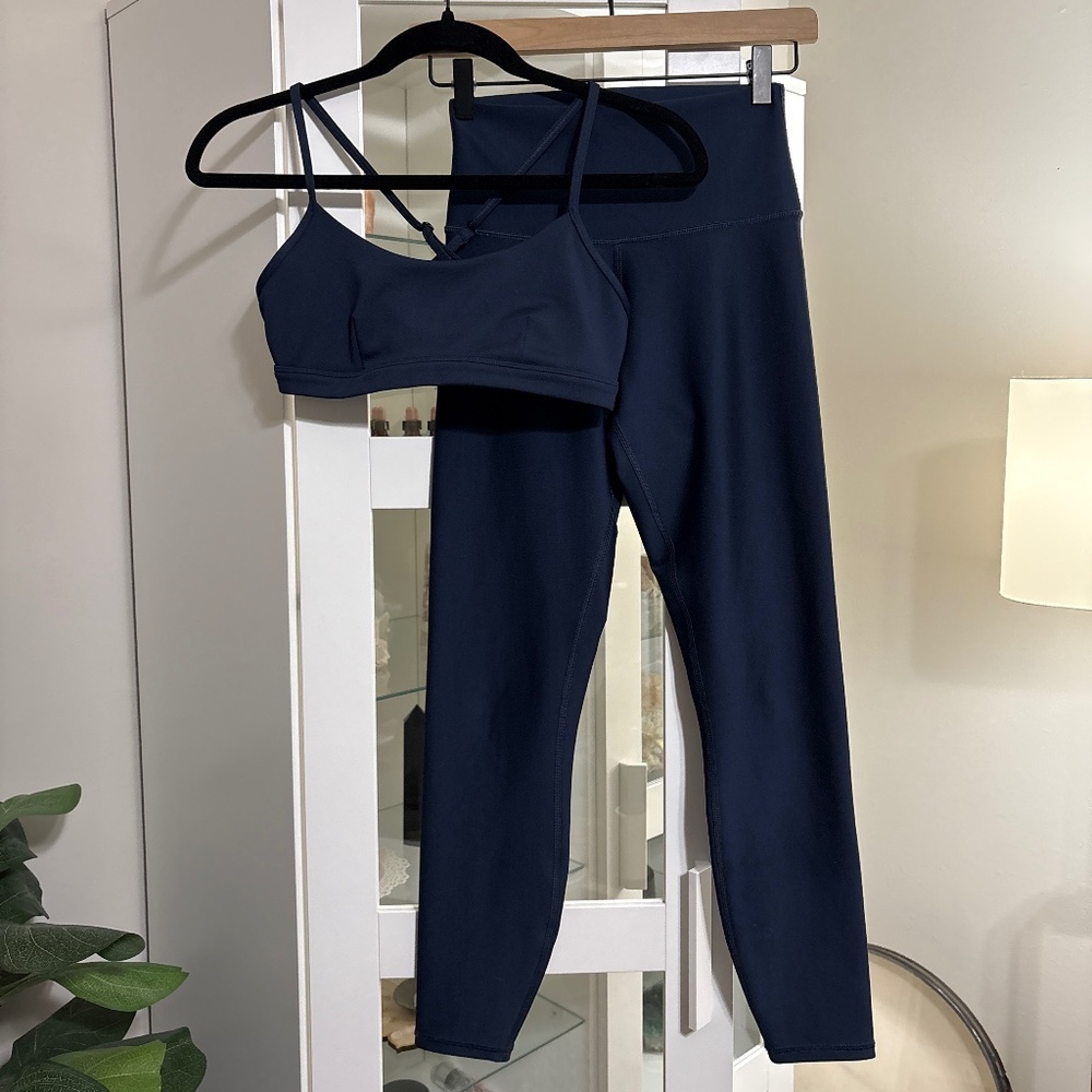 ALO Yoga Airlift 7/8 High-Waist Legging + Airlift Intrigue Bra Set Navy Small
